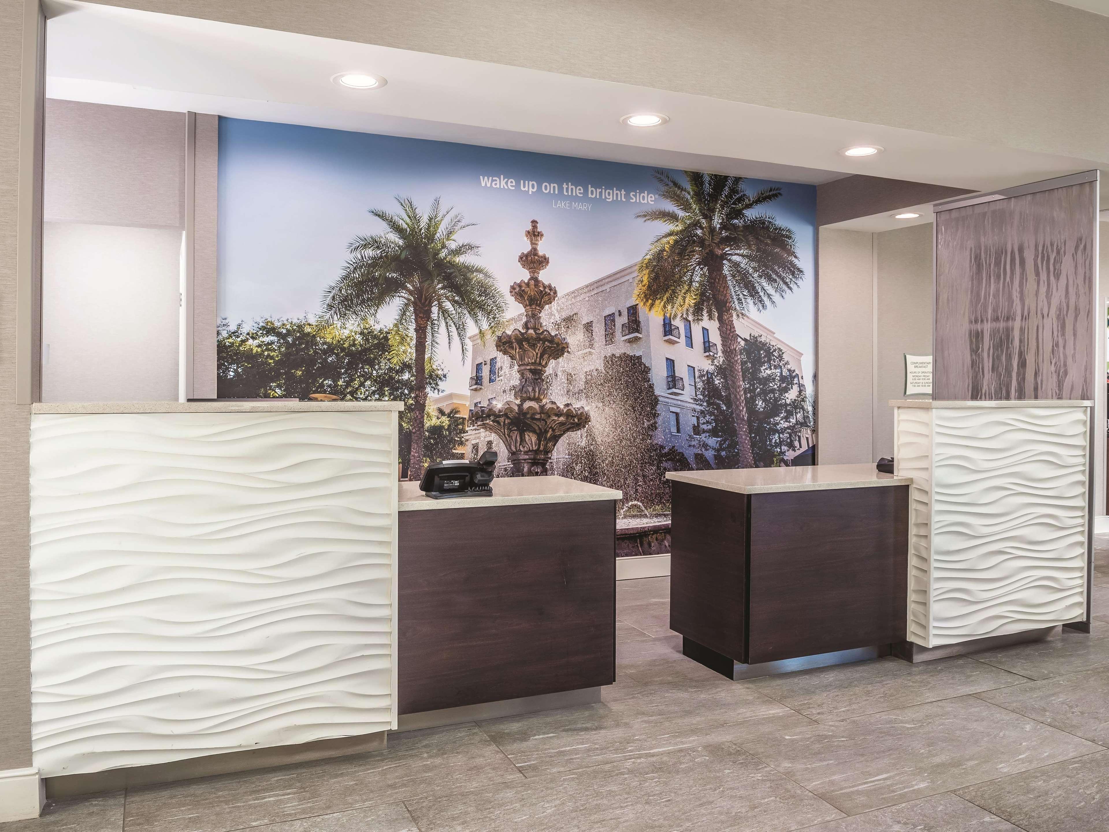 La Quinta By Wyndham Orlando Lake Mary Exterior foto